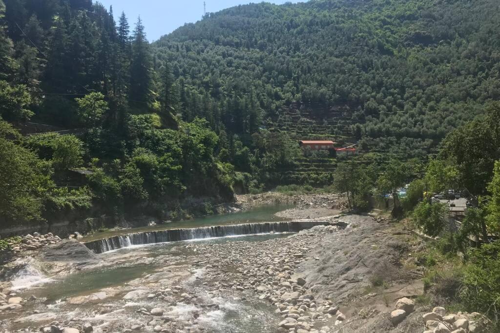 Villa Alloggio U Sportegu Da E Monti A Giaia Badalucco Exterior foto