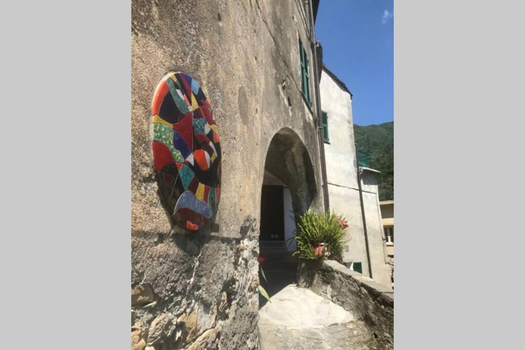 Alloggio U Sportegu Da E Monti A Giaia Badalucco Exterior foto